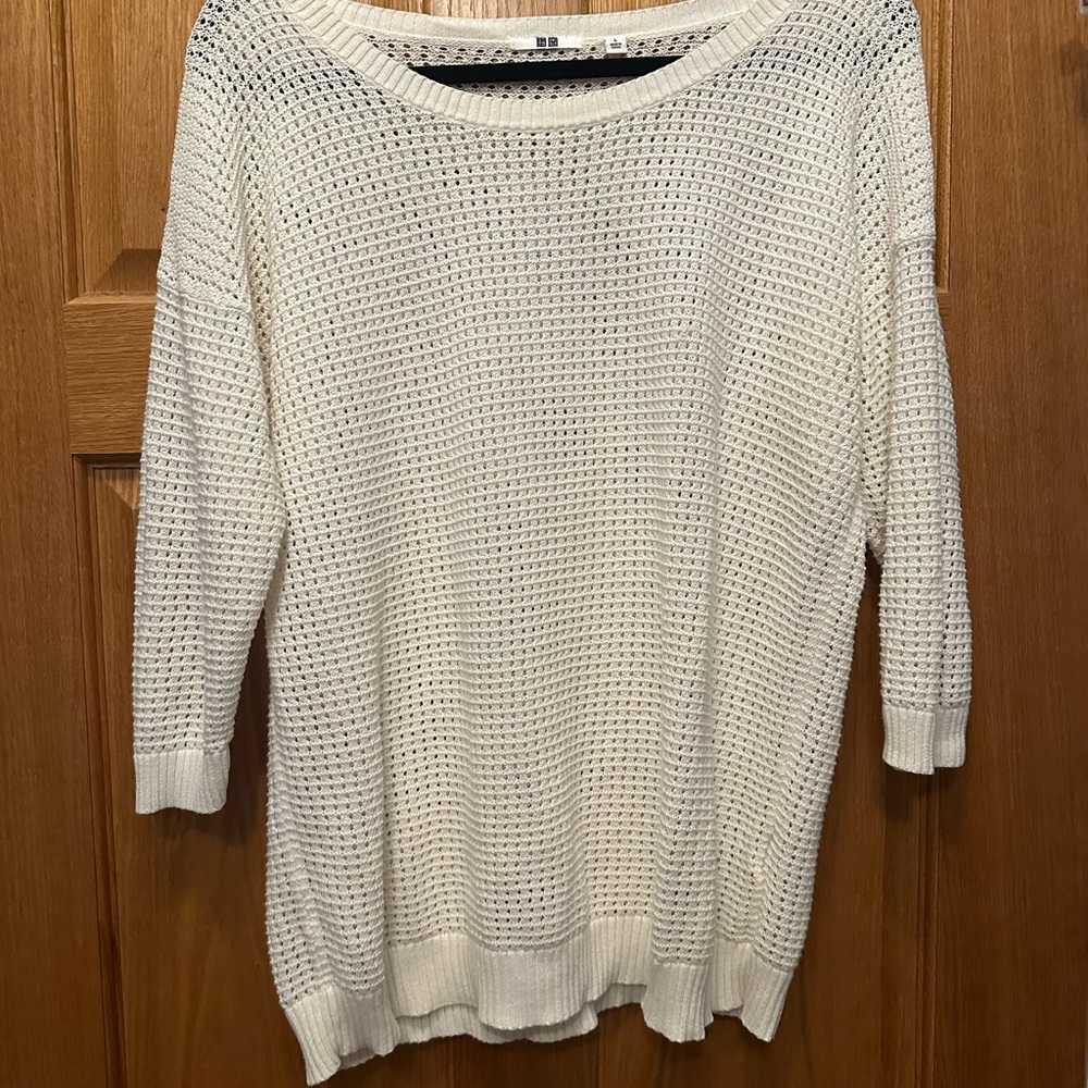 Uniqlo cotton crew neck light sweater
